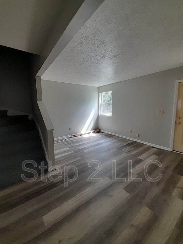 Building Photo - 244 E Prospect St