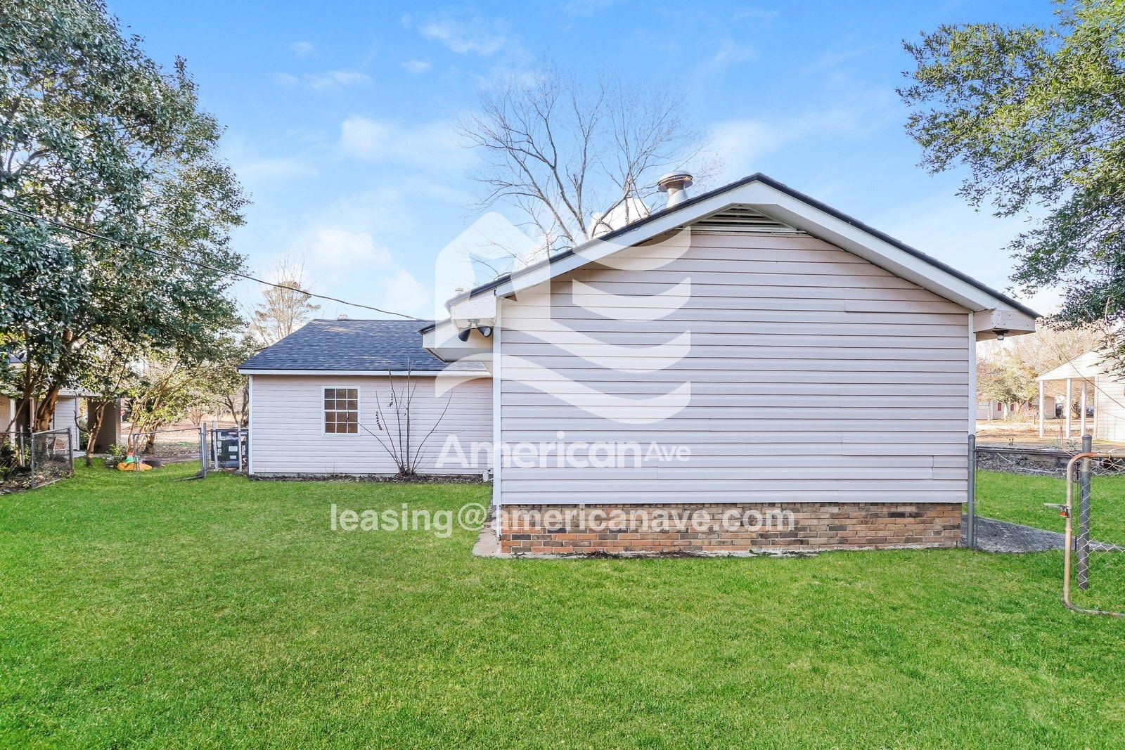 Building Photo - 1118 Alderman St NE