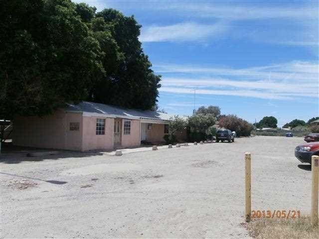 Primary Photo - 702 S Riebe Ave