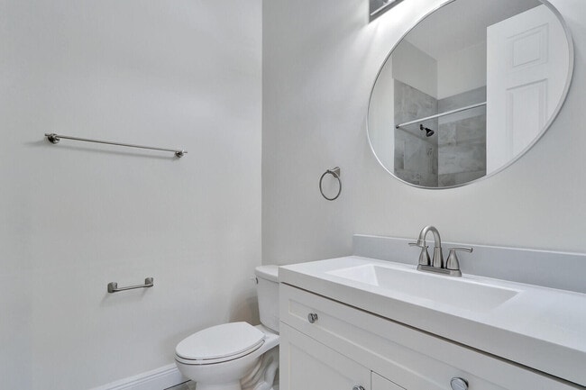 Building Photo - 4313 Parkside Dr