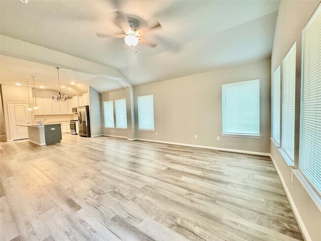 Building Photo - 19232 Hazel Firs Ln