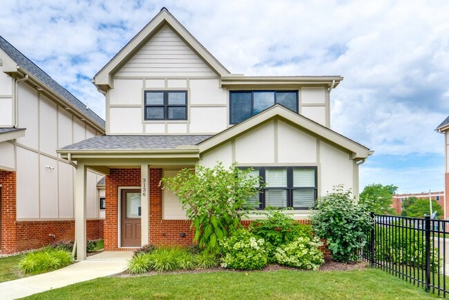 Building Photo - Brand-New 3-Bed, 2.5-Bath Condo: Modern Co...