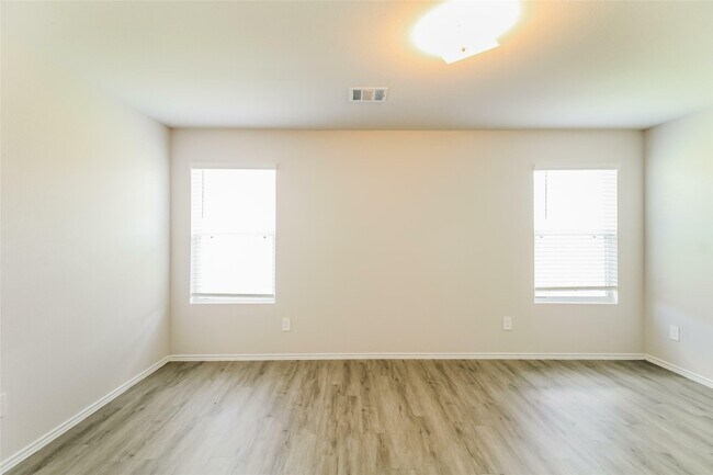 Building Photo - 2509 Coho Dr