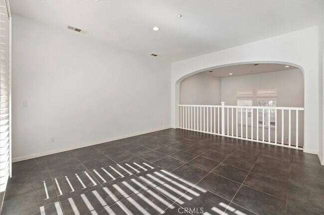Building Photo - 4433 Owens St
