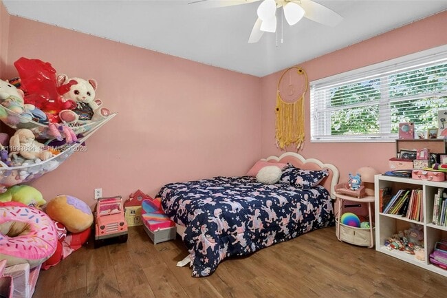 Building Photo - 11890 SW 72nd Pl