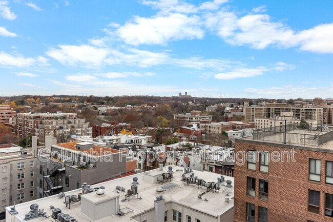 Building Photo - 1260 21st St NW