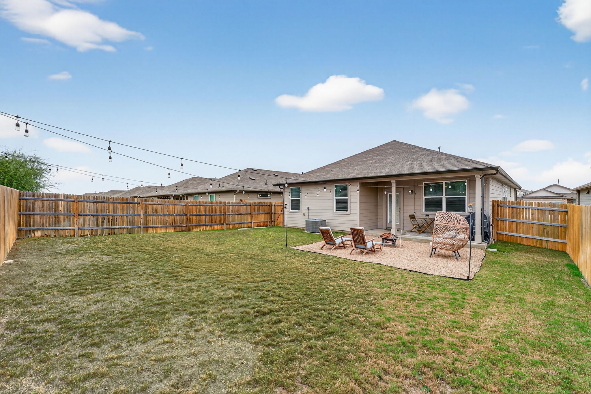 Building Photo - 301 Carolina Buckthorn Dr