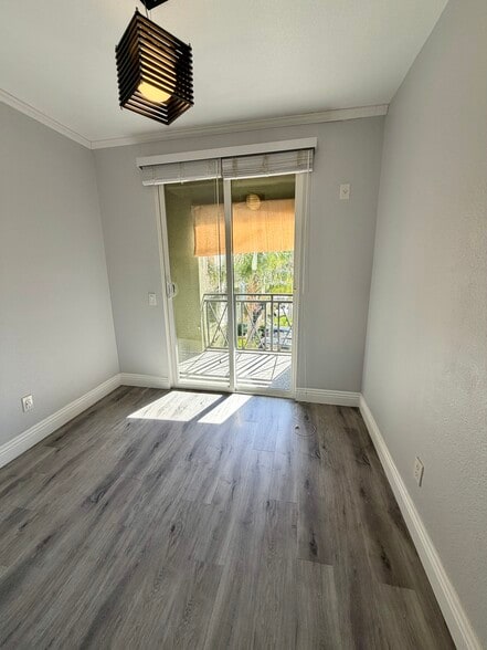 office area - 4942 Haight Trl