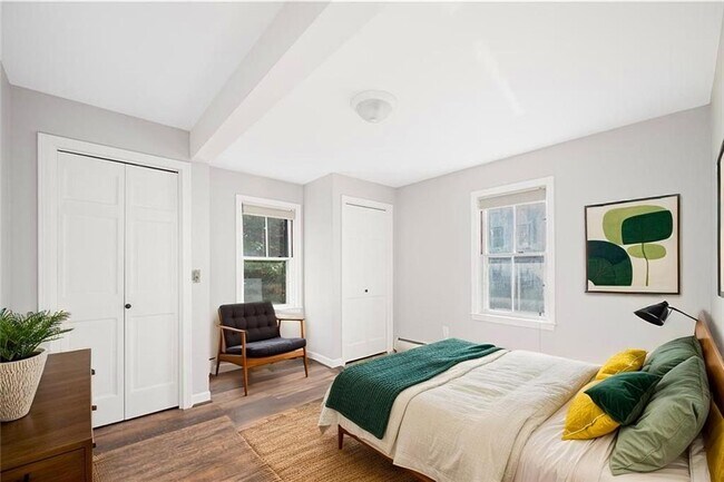 Building Photo - 45 Olney St