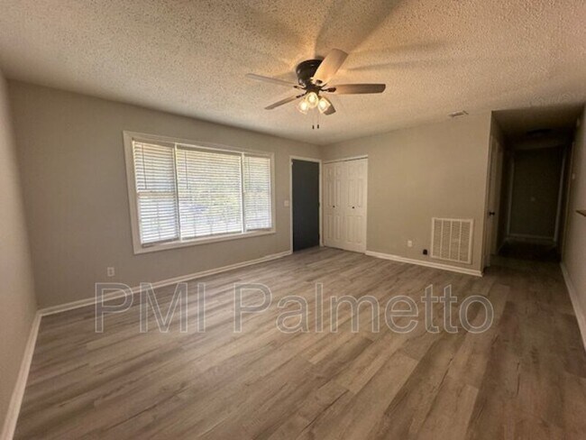 Building Photo - 277 Piney Grove Rd