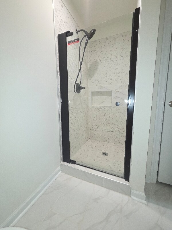 Building Photo - 7735 Duncannon Ln