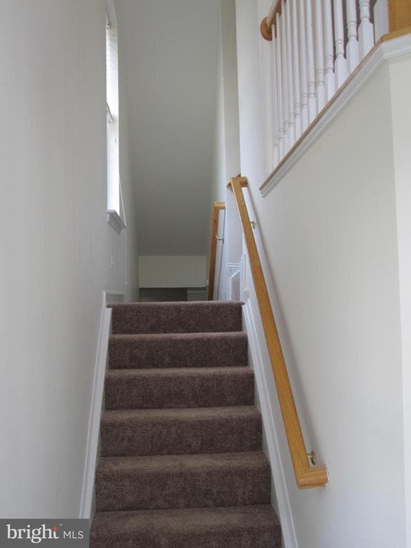 Building Photo - 8129 Mississippi Rd