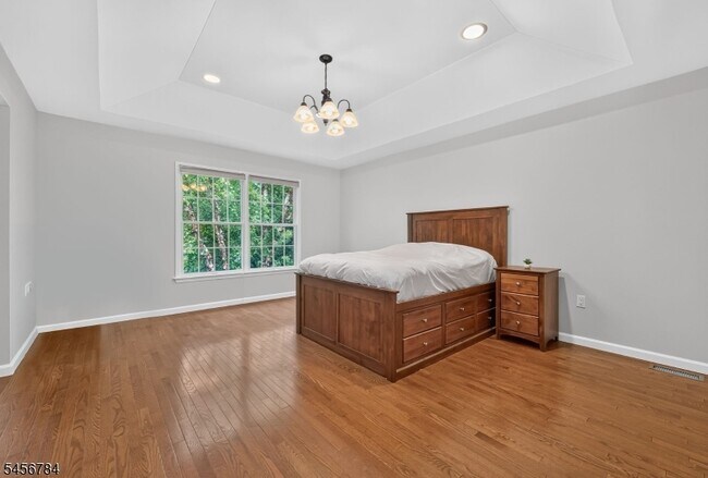 Building Photo - 7 Pinehurst Cir