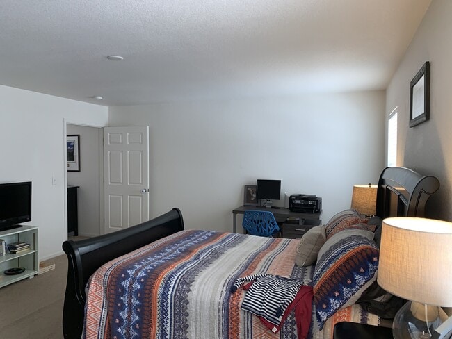 Building Photo - 4144 Alcazar Dr