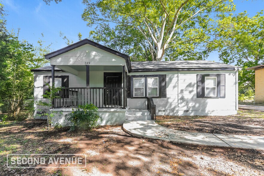 Primary Photo - 349 Robison Dr