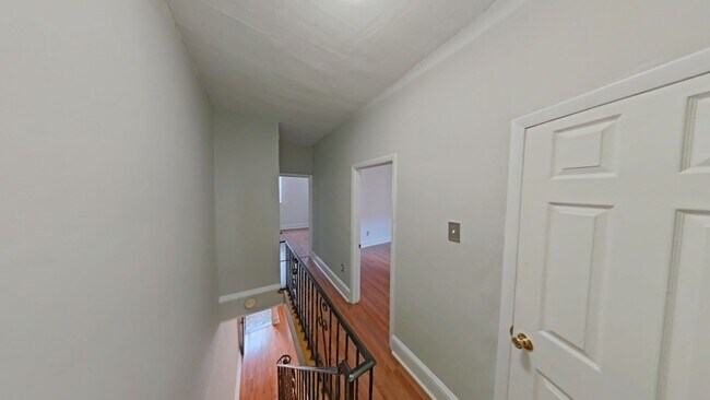 Building Photo - 2629 S Rosewood St