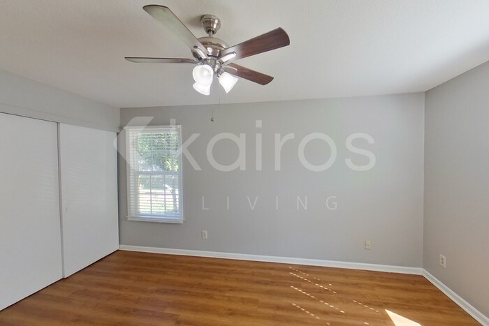 Building Photo - 5824 Tam Oshanter Ave