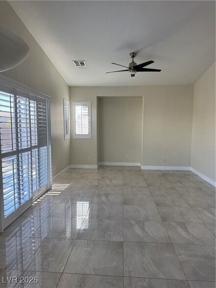 Building Photo - 4632 Cantina Rey St