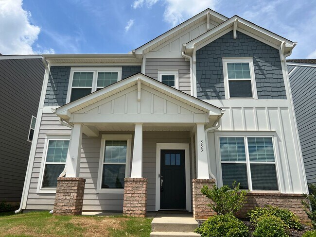 Primary Photo - 4/2.5 Townhome Available Now!