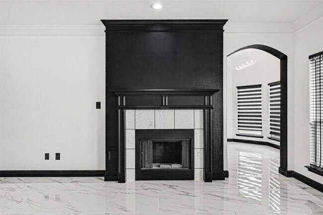 Building Photo - 11915 Helene Ct