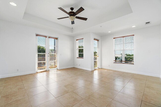 Building Photo - 811 S Federal Hwy