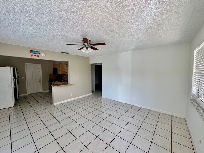 Building Photo - POS Holdings LLC-718-720