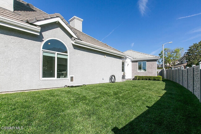 Building Photo - 2181 Brookfield Dr