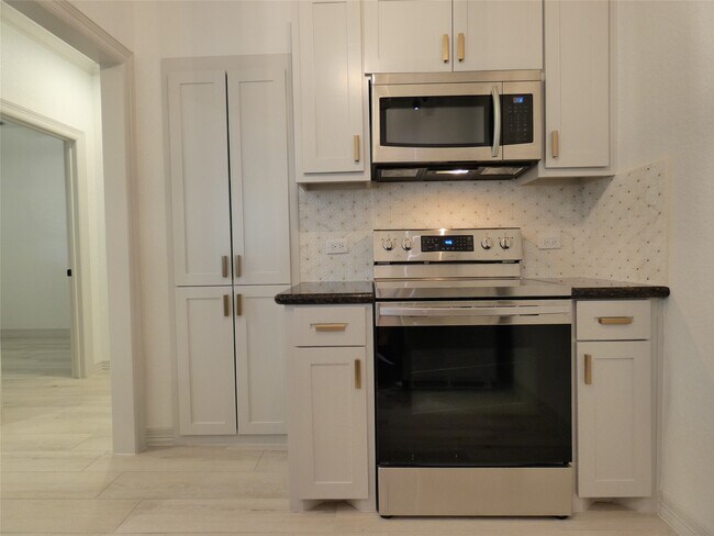 Building Photo - 4832 FM 2218 Rd