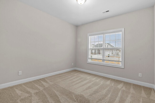 Building Photo - 1005 Clydesdale Ct