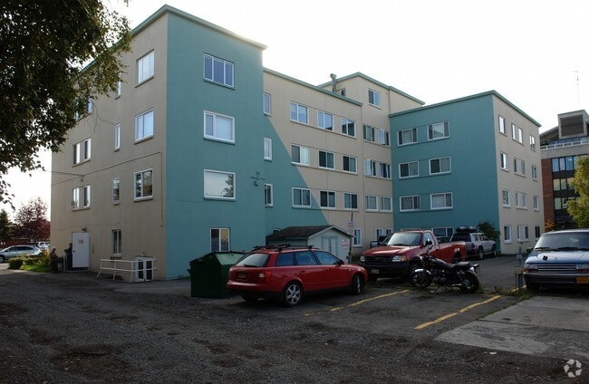 Building Photo - Hohn Apartments
