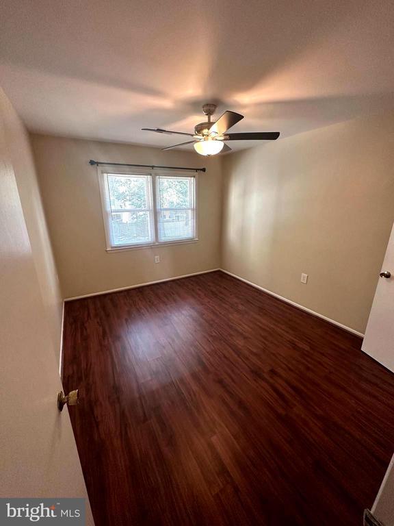 Building Photo - 6300 Bentham Ct