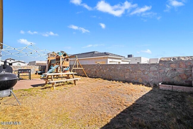 Building Photo - 1188 Indigo Sky St