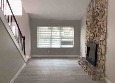 Primary Photo - "Spacious 5-Bed Oasis with Granite Eleganc...