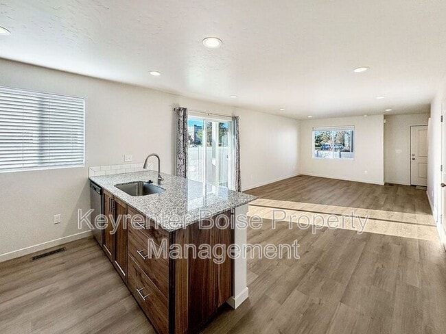 Building Photo - 2312 N 35th St