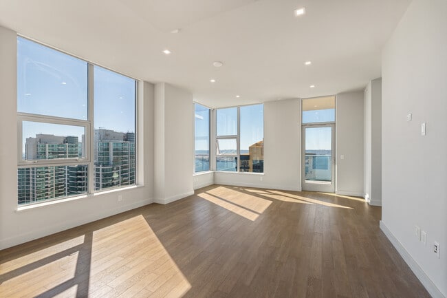 Building Photo - 1388 Kettner Blvd