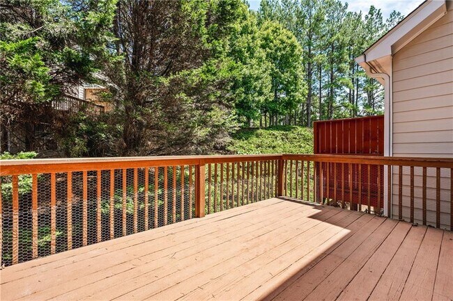 Building Photo - 4721 Creekside Villas Way