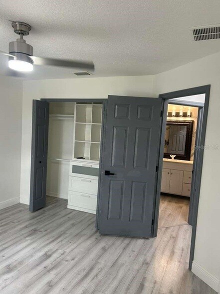 Building Photo - 5001 Alita Terrace