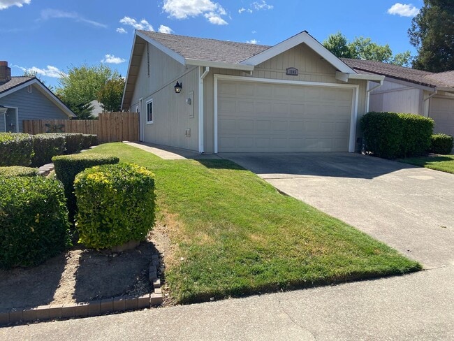Primary Photo - West Roseville - Remodeled 2 Bdrm, 1 Bath