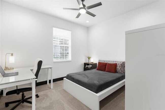 Building Photo - 8756 Windlass Cv