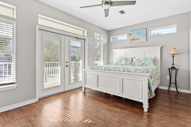 Building Photo - 2809 Scenic Hwy 98