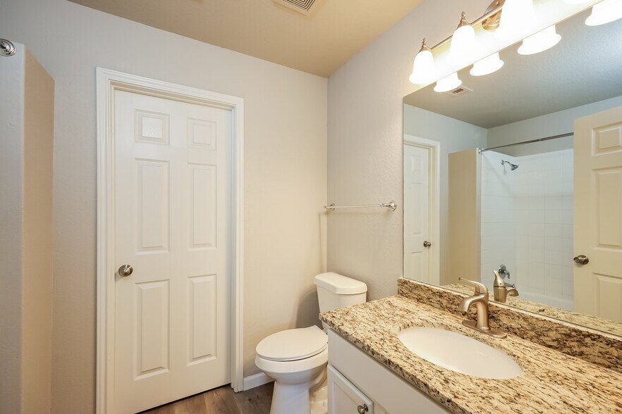 Building Photo - 7826 Juno Heights