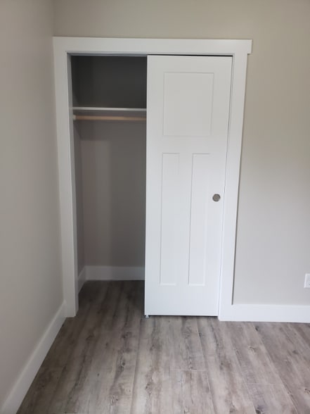 Building Photo - 165 Fairway Blvd