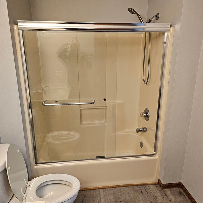 Building Photo - 284 Minz Park Cir