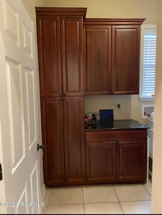 Building Photo - 416 Blackwater River Dr