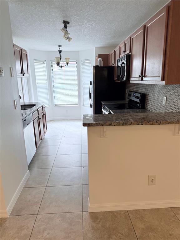 Building Photo - 7849 Sugar View Ct