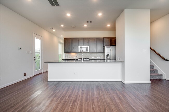 Building Photo - 22746 Sutherland Bend Ln