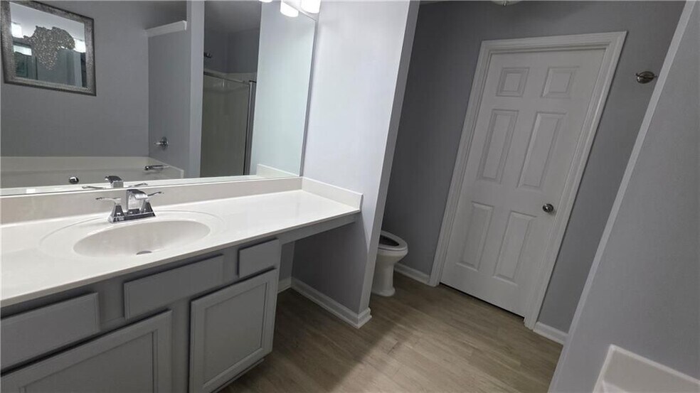 Building Photo - 3169 Mill Ct