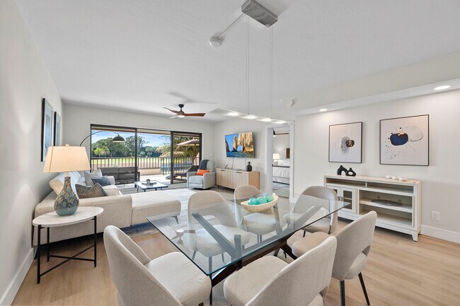 Building Photo - 6360 Pelican Bay Blvd