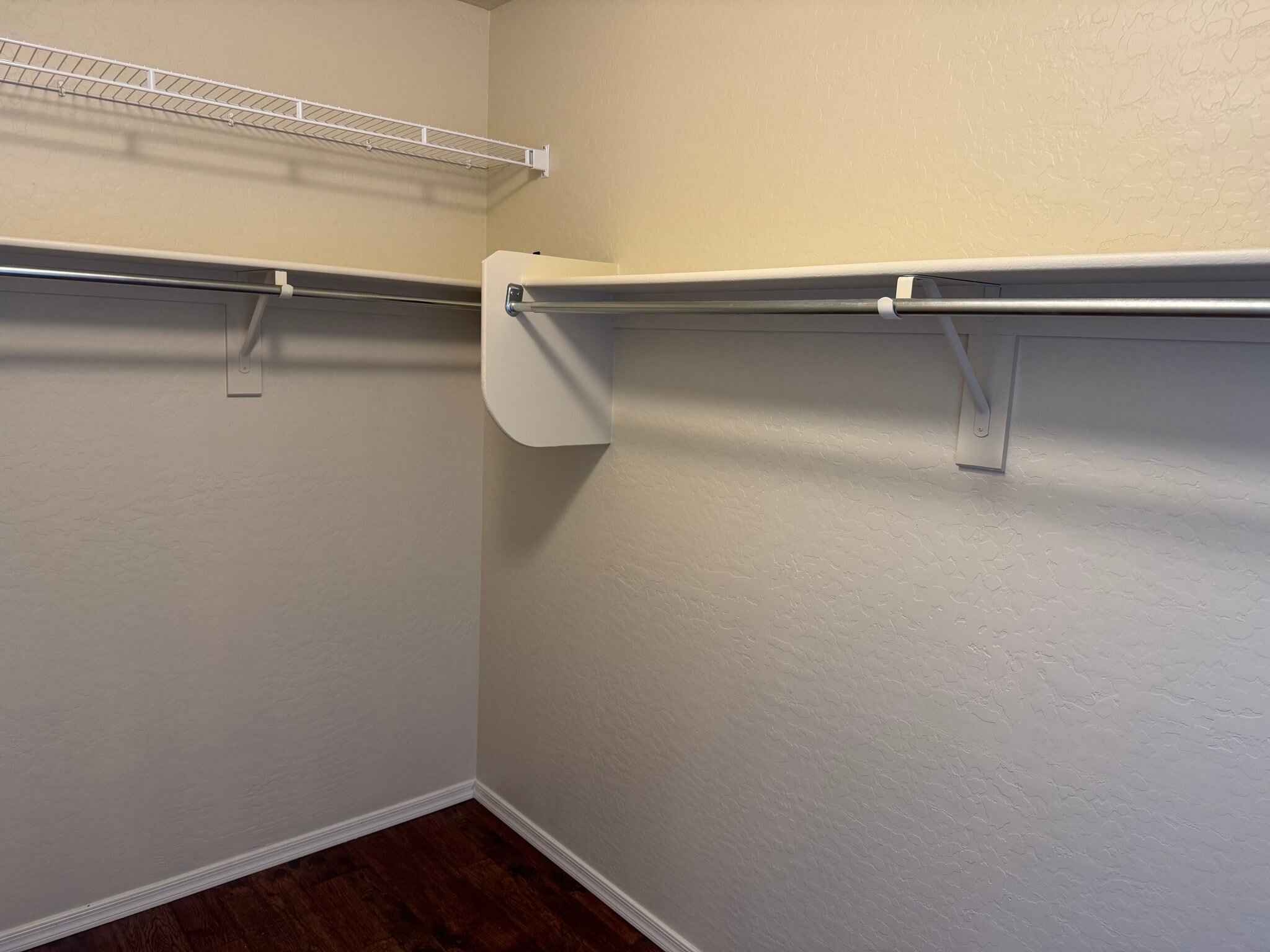 Walk in closet - 1611 Addington Dr