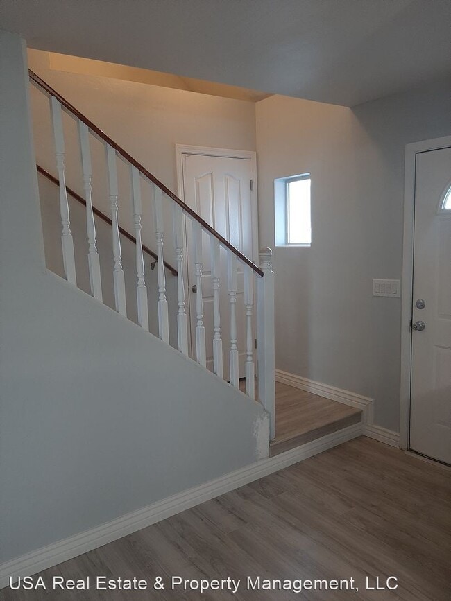 Building Photo - 4 br, 2 bath House - 1255 W. Summer Trail
